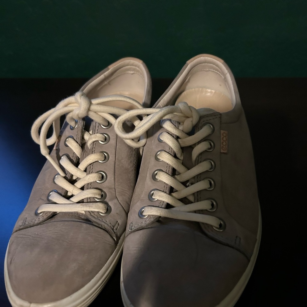 Ecco Women's Gray Sneakers